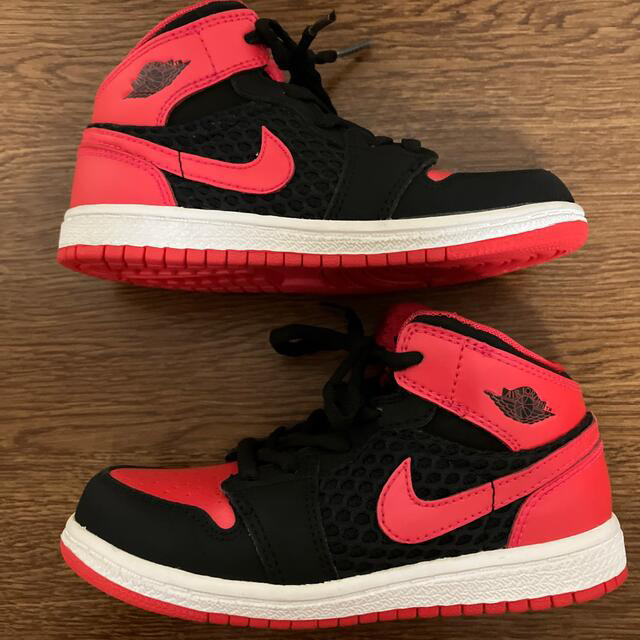 NIKE JORDAN 1 BABY JORDAN BRED