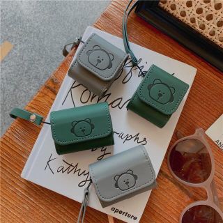 大人気商品　AirPods エアーポッズプロ カバーairpodsProケース(ストラップ/イヤホンジャック)