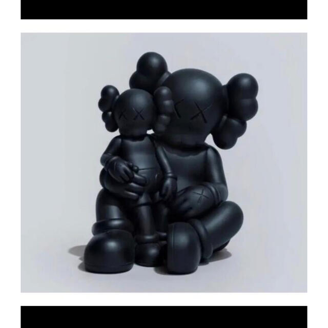 KAWS HOLIDAY CHANGBAI MOUNTAIN FIGURE