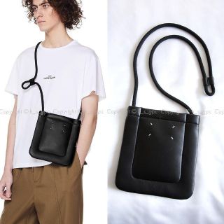 マルタンマルジェラ(Maison Martin Margiela)のマルジェエラ 4ステッチ アウトライン ショルダー バッグ サコッシュ(ショルダーバッグ)