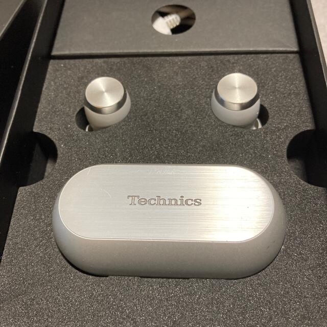 Panasonic(パナソニック)のtechnics EAH-AZ70 スマホ/家電/カメラのオーディオ機器(ヘッドフォン/イヤフォン)の商品写真