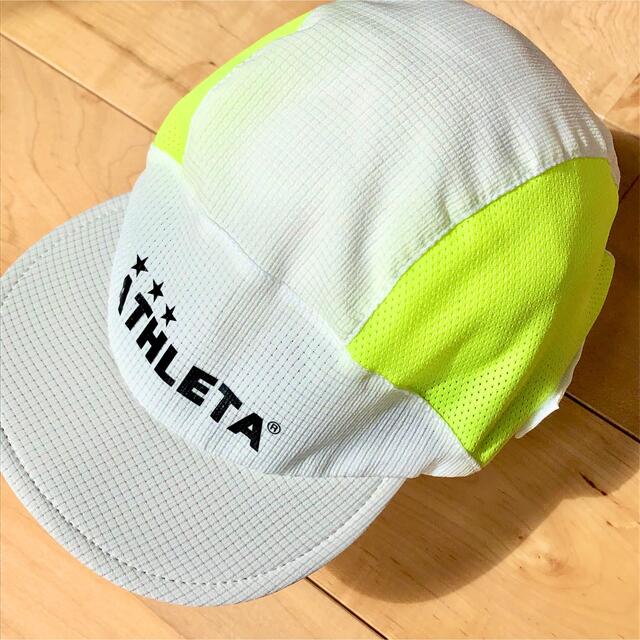 ATHLETA(アスレタ)のATHLETAアスレタジュニアプラクティスキャップ05283Jホワイト子供帽子 スポーツ/アウトドアのサッカー/フットサル(その他)の商品写真