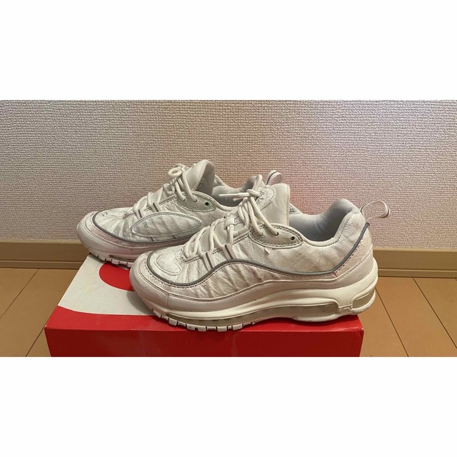 NIKE(ナイキ)の【美品！】NIKE WMNS AIR MAX 98 "WHITE/MULTI" メンズの靴/シューズ(スニーカー)の商品写真