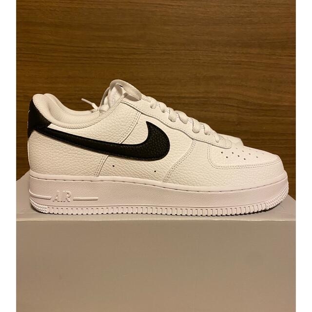 【完売品】NIKE AIR FORCE 1 '07 WHITE/BLACK