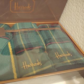 ハロッズ(Harrods)の【新品未使用】お値下げしました!ハロッズタオルセット(タオル/バス用品)