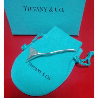 ティファニー(Tiffany & Co.)のTIFFANY  シルバー　イチョウ ピンブローチ　ティファニー(ブローチ/コサージュ)