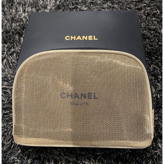 CHANEL(シャネル)のレアCHANEL 化粧ポーチ  ゴールドメッシュ レディースのファッション小物(ポーチ)の商品写真