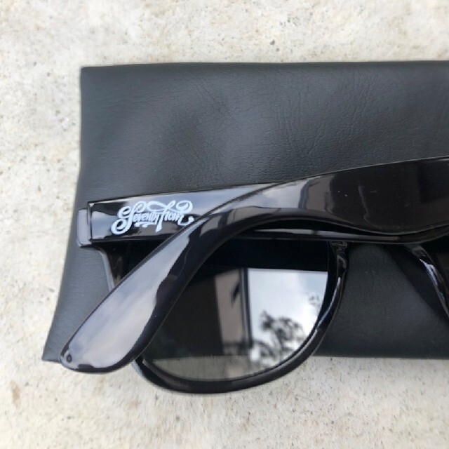 SEVENTY FOUR(セブンティーフォー)の新品 セブンティーフォー SEVENTY FOUR サングラス ブラック×ミラー メンズのファッション小物(サングラス/メガネ)の商品写真
