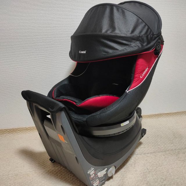 【送料込】コンビ 綺麗 クルムーヴスマートISOFIX コンパクト 新生児～