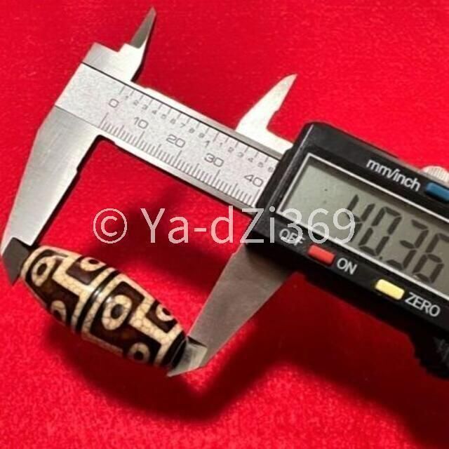 最上級品】dZi beadsジービーズ 西蔵 上肯 赤龍紋 玉髄 十二眼 最上級品】dZi beadsジービーズ 西蔵 上肯 赤龍紋 玉髄 十二眼