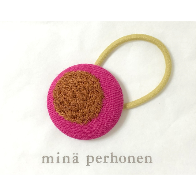 mina perhonen(ミナペルホネン)の【該当者さま専用ページにつきご入札不可となります！】2点 ハンドメイドのアクセサリー(ヘアアクセサリー)の商品写真