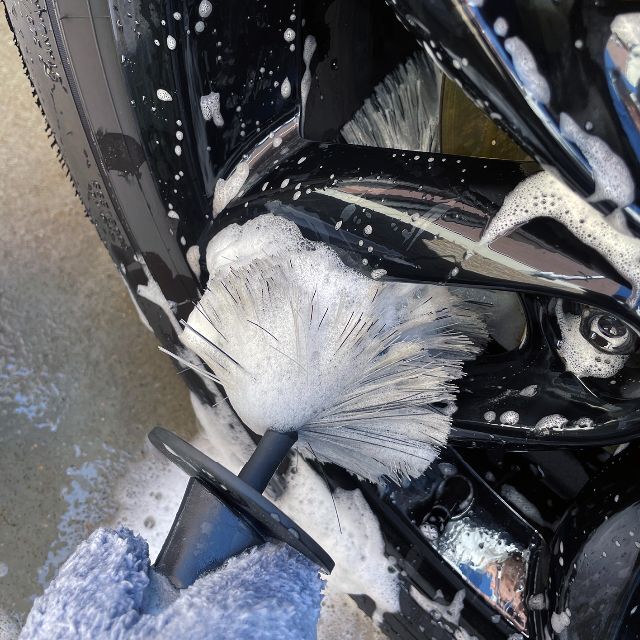 洗車 バレルブラシ ホイールブラシ ウルトラソフト【匿名配送料込】 自動車/バイクの自動車(洗車・リペア用品)の商品写真