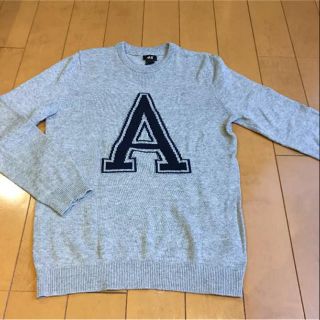 エイチアンドエム(H&M)のH&M イニシャルセーター(ニット/セーター)