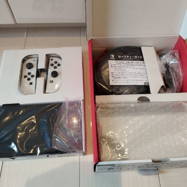 新品！ Nintendo Switch 有機ELタイプ  本体