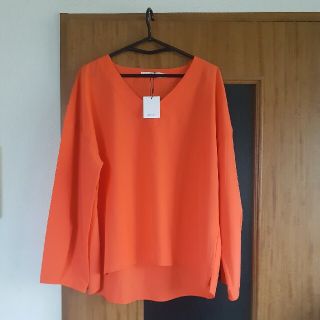 マウジー(moussy)の新品　タグ付き(カットソー(長袖/七分))