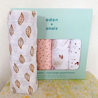 エイデンアンドアネイ(aden+anais)の【♦︎週末SALE！♦︎】単品　エイデン&アネイ　おくるみ(おくるみ/ブランケット)