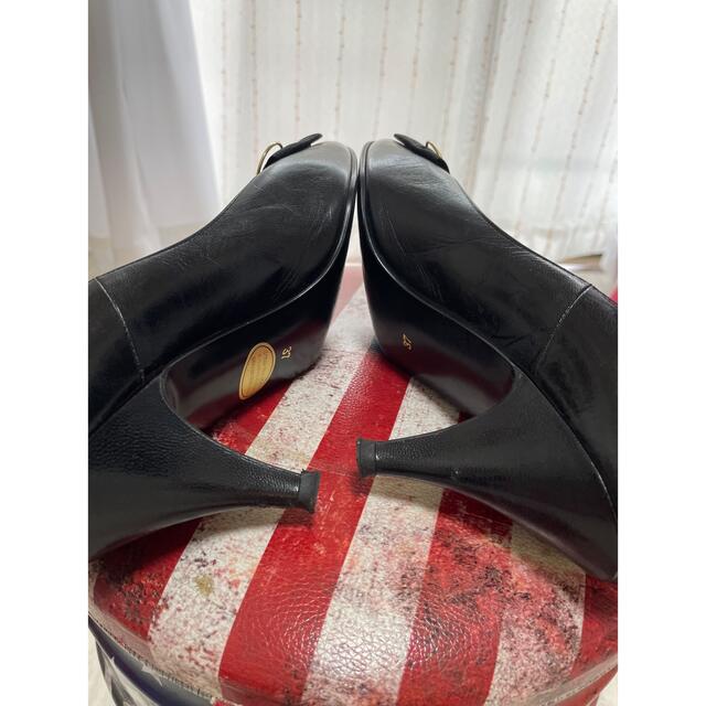 Yves Saint Laurent Beaute(イヴサンローランボーテ)のイブサンローラン　パンプス　24センチ　美品 レディースの靴/シューズ(ハイヒール/パンプス)の商品写真