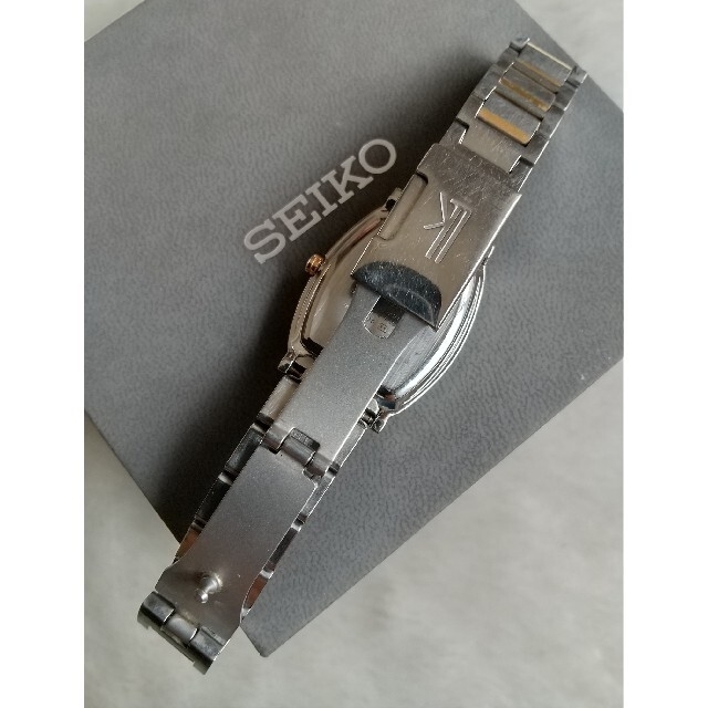 SEIKO(セイコー)のセイコールキアニコライ バーグマンデザイン 8Pダイヤ レディースクォーツ レディースのファッション小物(腕時計)の商品写真