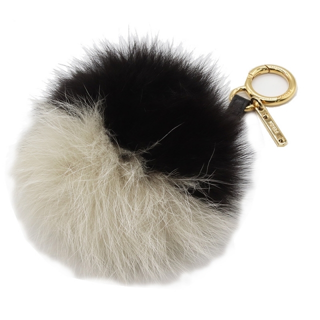 売り出し半額 FENDI フェンディ ムートン チャーム www