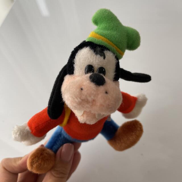 青タグ レトロ レア グーフィー ぬいぐるみバッチ ディズニーの 青タグ レトロ レア グーフィー ぬいぐるみバッチ ディズニーの