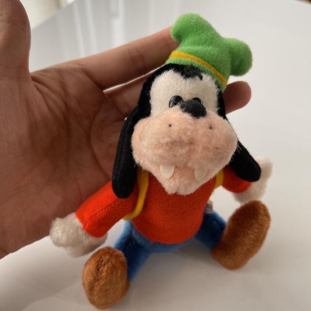 青タグ レトロ レア グーフィー ぬいぐるみバッチ ディズニーの 青タグ レトロ レア グーフィー ぬいぐるみバッチ ディズニーの