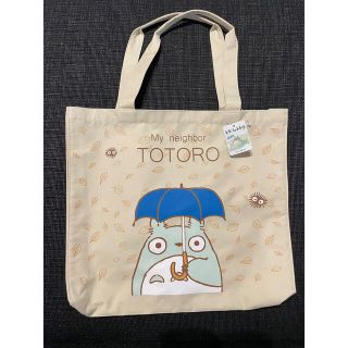 ジブリ(ジブリ)の【新品】トトロ　トートバッグandめいちゃん　コップ袋(トートバッグ)