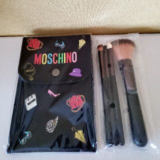 MOSCHINO セフォラ ブラシセット 新品未使用コスメ