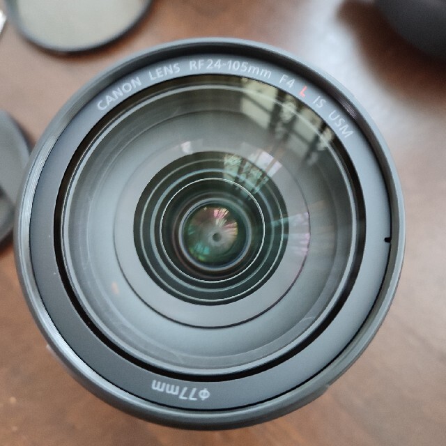 Canon(キヤノン)のCanon RF 24-105mm F4L IS USM スマホ/家電/カメラのカメラ(レンズ(ズーム))の商品写真