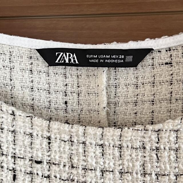ZARA(ザラ)のZARA ザラ　ツイードプルオーバー　サイズＭ レディースのトップス(シャツ/ブラウス(長袖/七分))の商品写真