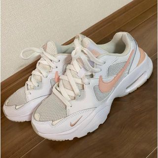 ナイキ(NIKE)のNIKE レディース　スニーカー(スニーカー)