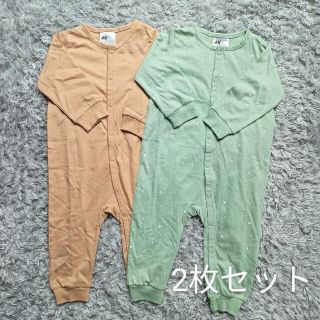 エイチアンドエム(H&M)の【新品】ドット柄/無地の長袖ロンパースセット/ベビー服 カバーオール(ロンパース)