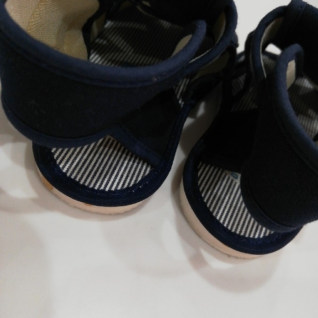 サンダル　13cm　プーさん キッズ/ベビー/マタニティのベビー靴/シューズ(~14cm)(サンダル)の商品写真