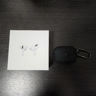 アップル(Apple)のAirPods Pro(ヘッドフォン/イヤフォン)