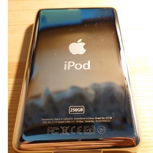 iPod(アイポッド)の【ルーモ様 専用】ipod classic 256GB スマホ/家電/カメラのオーディオ機器(ポータブルプレーヤー)の商品写真