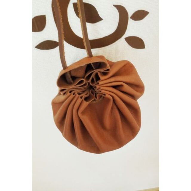 bighug バルティックポーチ●ベジタブルブラウン レディースのバッグ(ショルダーバッグ)の商品写真