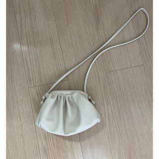 イエナ(IENA)の美品★ショルダーバッグ★cheek(ショルダーバッグ)