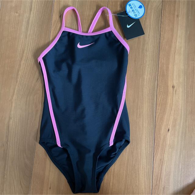 NIKE(ナイキ)のNIKE水着 キッズ/ベビー/マタニティのキッズ服女の子用(90cm~)(水着)の商品写真