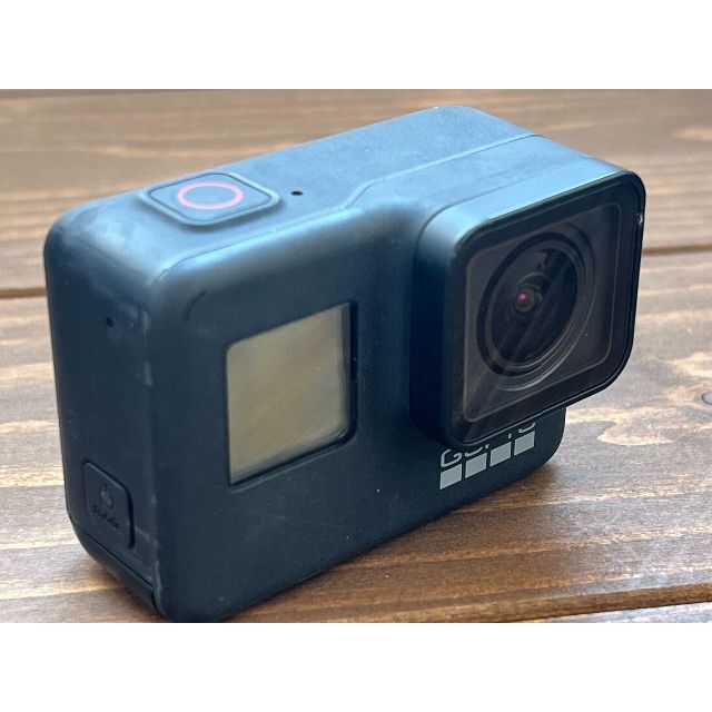 GoPro(ゴープロ)の【中古】GoPro HERO Black 7 スマホ/家電/カメラのカメラ(ビデオカメラ)の商品写真