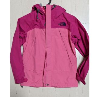 ザノースフェイス(THE NORTH FACE)のTHE NORTH FACE ウィンドブレーカー サイズ140(ジャケット/上着)