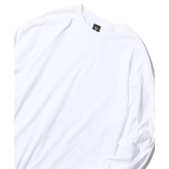 Hanes(ヘインズ)のヘインズ Beefy Long Sleeve Tee オーバーサイズ メンズのトップス(Tシャツ/カットソー(七分/長袖))の商品写真