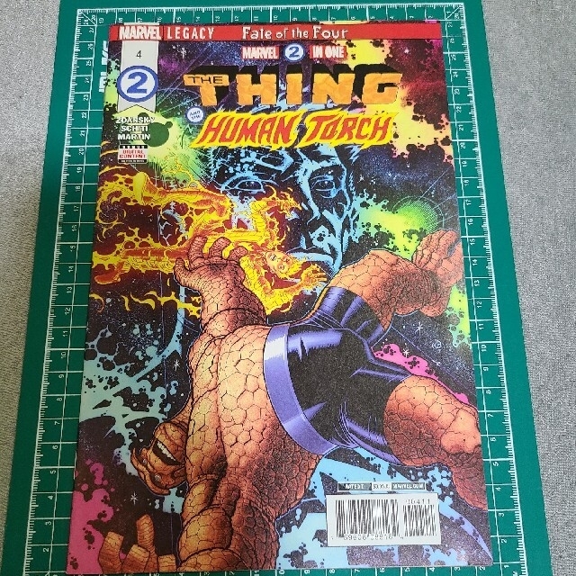 MARVEL(マーベル)の洋書　シング&ヒューマントーチ エンタメ/ホビーの漫画(アメコミ/海外作品)の商品写真