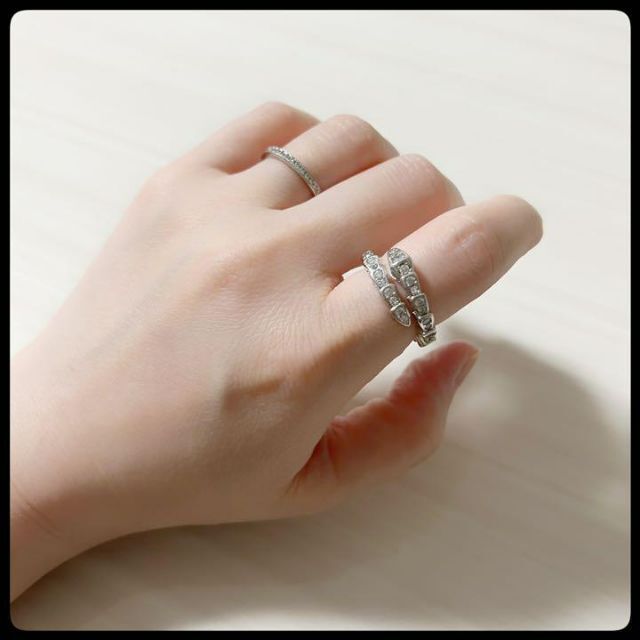 スネーク リング シルバー sonaダイヤモンド 指輪 レディース レディースのアクセサリー(リング(指輪))の商品写真