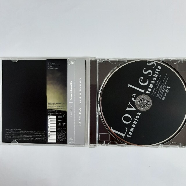 山下智久(ヤマシタトモヒサ)の「Loveless」Tomohisa Yamashita山下智久 エンタメ/ホビーのCD(ポップス/ロック(邦楽))の商品写真