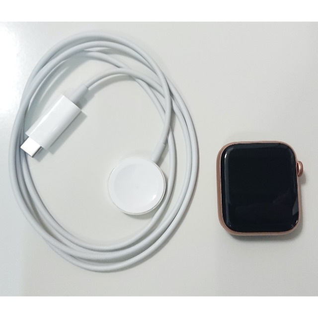 Apple Watch(アップルウォッチ)の2718 本体 Apple Watch SE GPS+Cellular 44mm メンズの時計(腕時計(デジタル))の商品写真