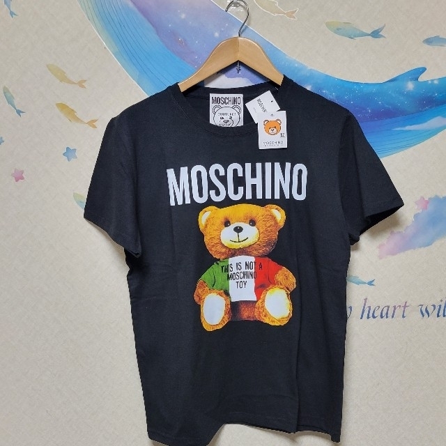 新作高評価 MOSCHINO - モスキーノ MOSCHINO 20SS ラバーロゴ Tシャツ ...