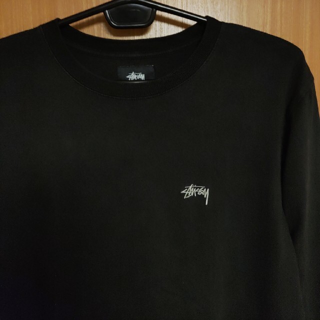 STUSSY(ステューシー)のSTUSSYシンプル白刺繍ロゴ長袖TシャツMサイズ黒ステューシーBLACKロンＴ メンズのトップス(Tシャツ/カットソー(七分/長袖))の商品写真