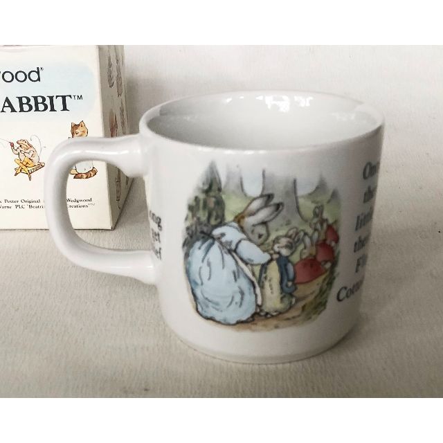 WEDGWOOD(ウェッジウッド)のウェッジウッド Wedgwood ピーターラビット 旧刻印 英国製 マグカップ② インテリア/住まい/日用品のキッチン/食器(食器)の商品写真