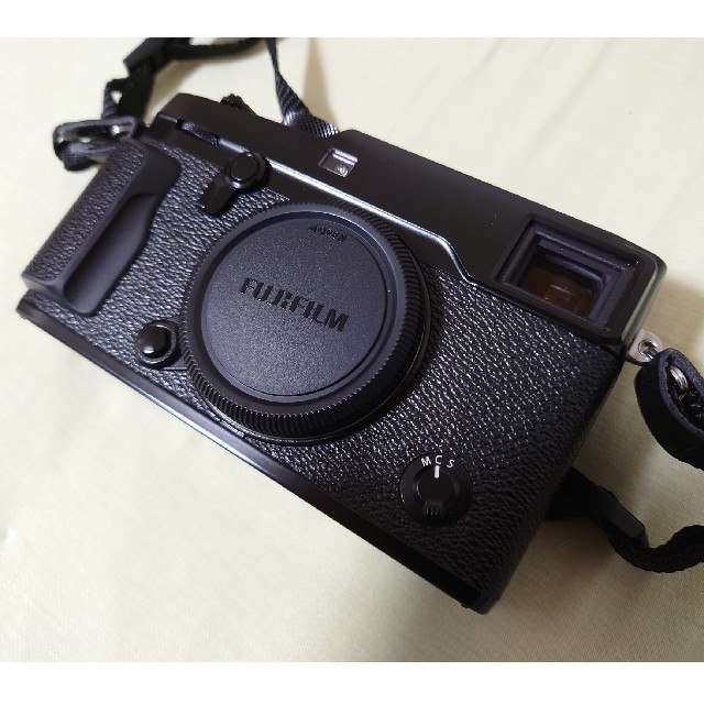 富士フイルム(フジフイルム)のFUJIFILM　X-PRO2　XF35mmf1.4R スマホ/家電/カメラのカメラ(ミラーレス一眼)の商品写真