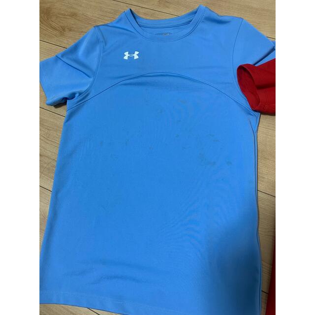 UNDER ARMOUR(アンダーアーマー)のアンダーアーマー Tシャツ　140cm 赤 キッズ/ベビー/マタニティのキッズ服男の子用(90cm~)(Tシャツ/カットソー)の商品写真