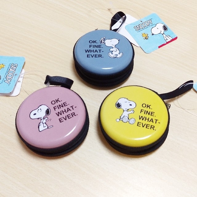 SNOOPY(スヌーピー)のmary様専用【新品タグ付】スヌーピー　コインケース　３個セット エンタメ/ホビーのおもちゃ/ぬいぐるみ(キャラクターグッズ)の商品写真